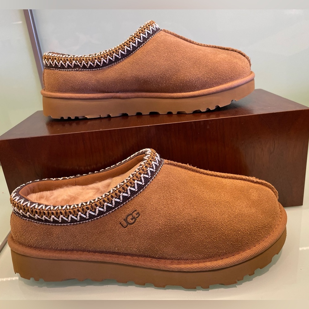 TASMAN BRAND NEW!